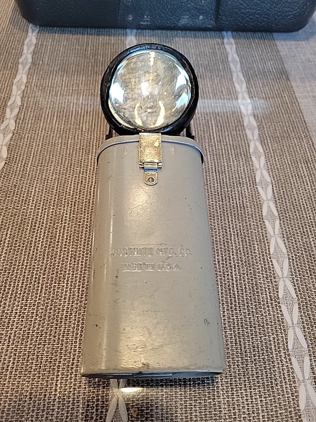 Vintage Justrite Light-Stick Flashlight Model: 2105-4. Made in USA