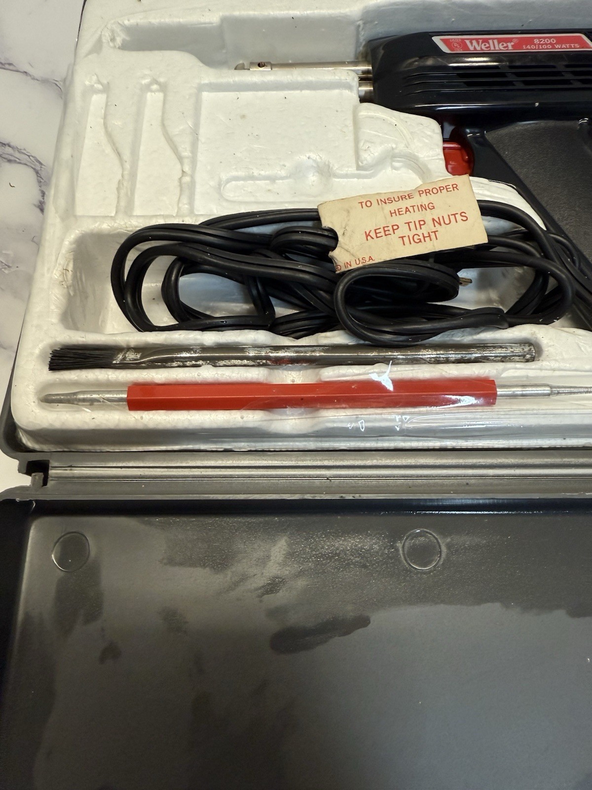 Vintage Weller Model 8200 100-140 W Electric Soldering Iron with Plastic Case –