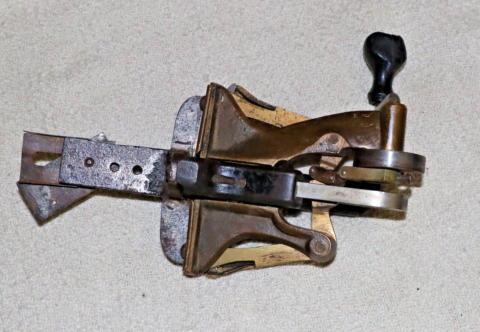 Vintage AE Cunningham Hand Crank Bandsaw Set – Pat 6747, Worchester, MASS.