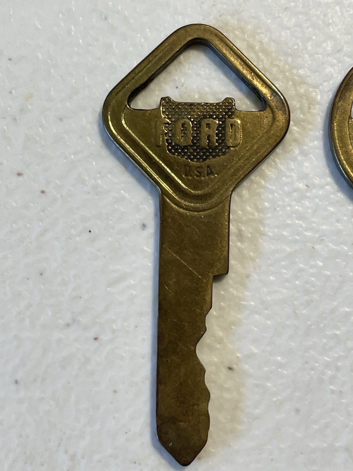 Vintage Lot Of 4 1960’s 1970’s Ford and Lincoln Mercury Car Keys