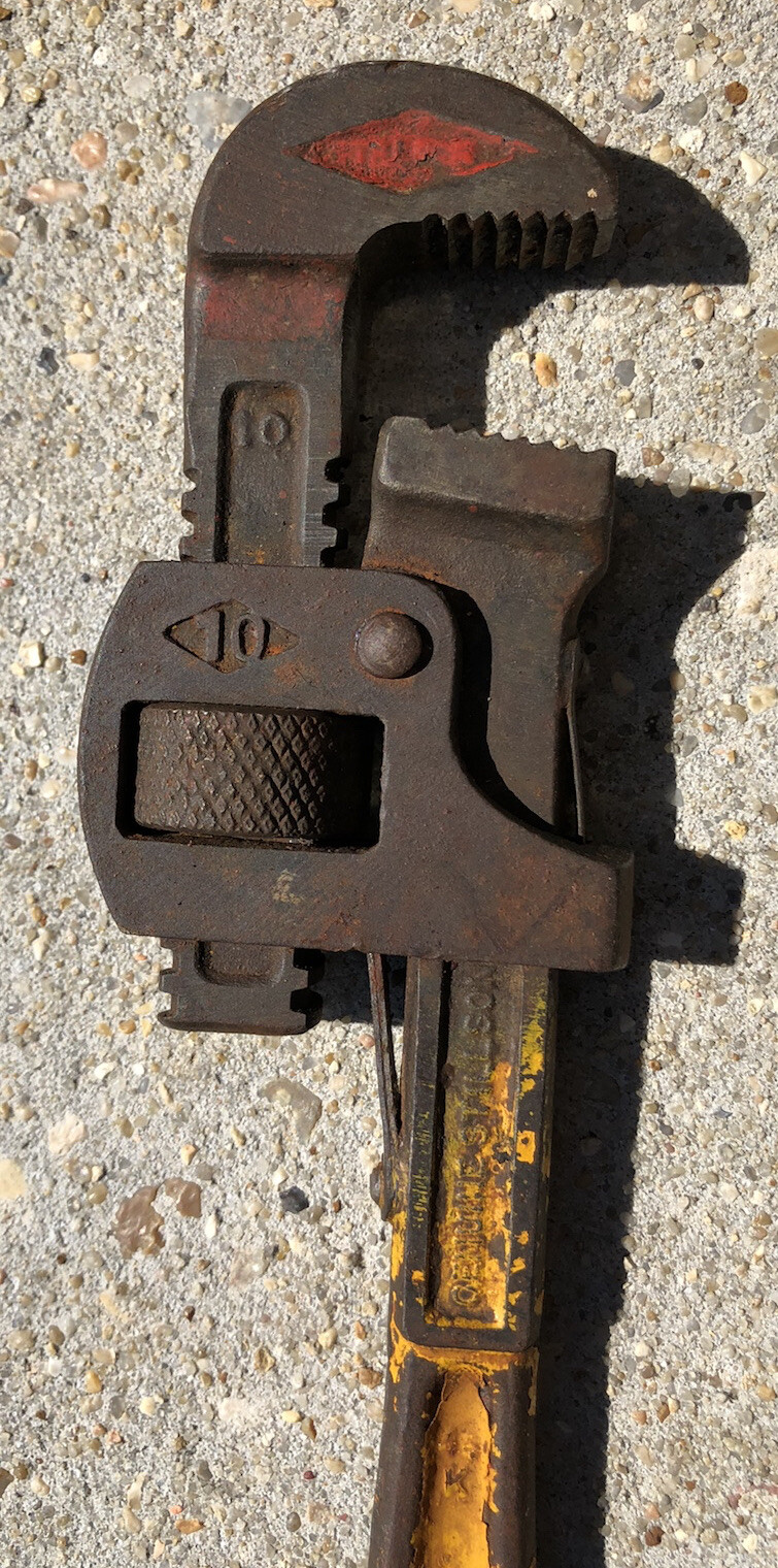 Vintage Stillson Walworth Mfg. Co. Adjustable 10″ Pipe Monkey Wrench