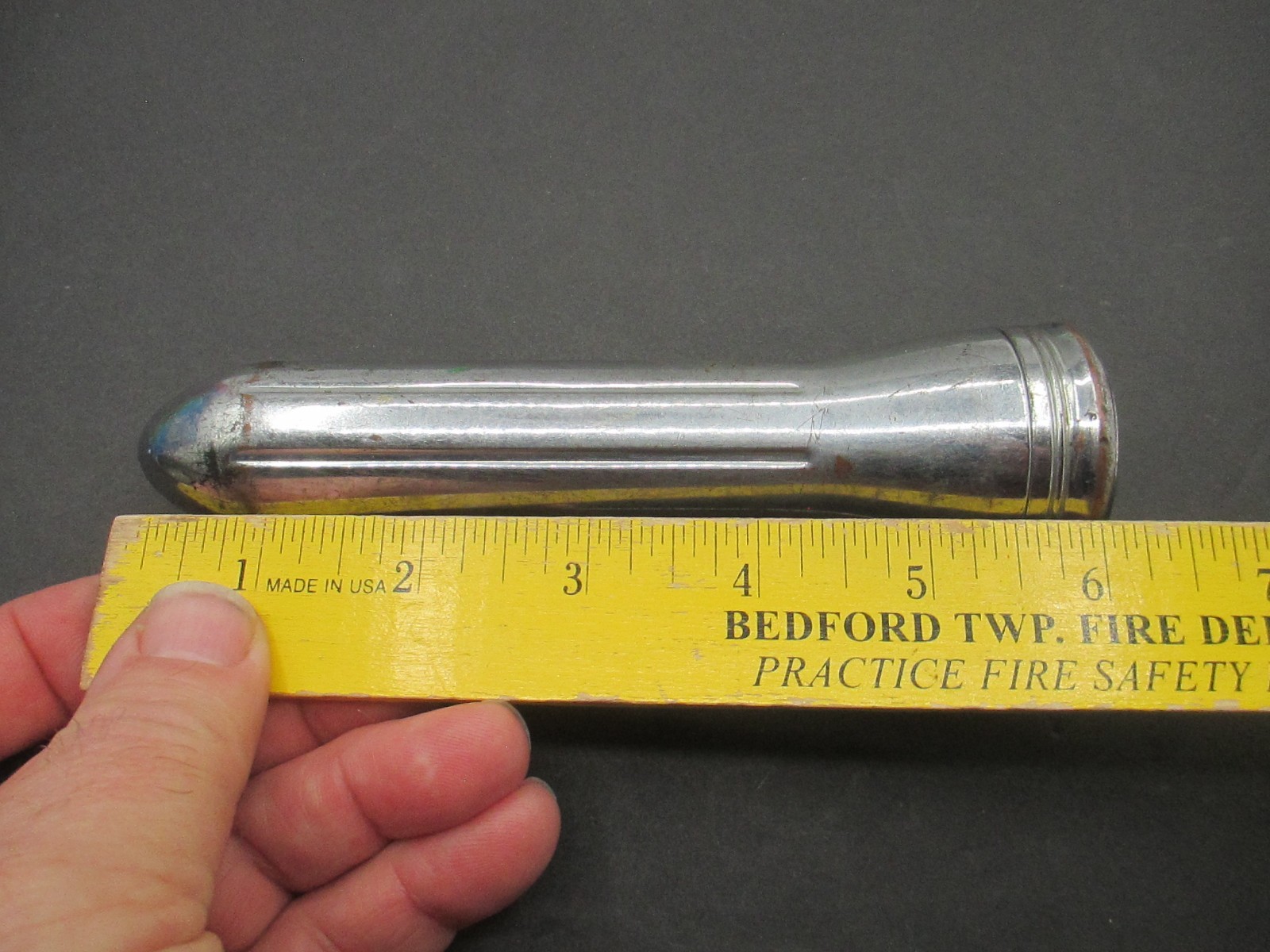 VTG Deco Chrome Plated Ray-O-Vac Flashlight Bullet Torpedo MCM Atomic Age B65