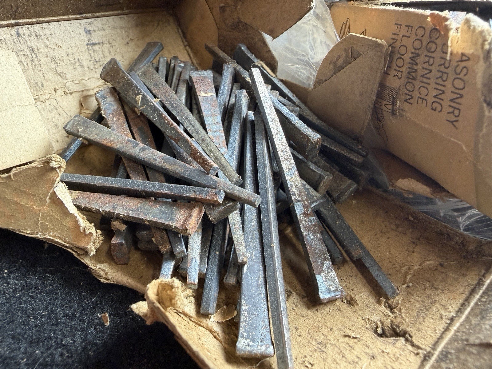 Square Cut Nails 1#14oz 2-1/2″ 8D Vintage Carpentry Barn Floor Vintage Tool