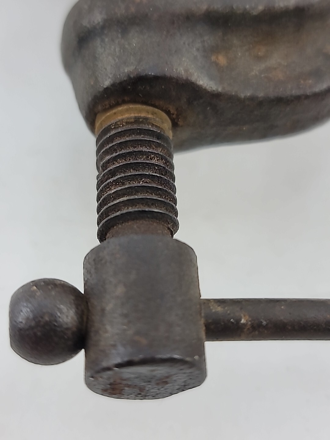 Vintage 2″ Jaw Clamp On Bench Vise Anvil Machinist C.M. & T. Co Jewelry Complete