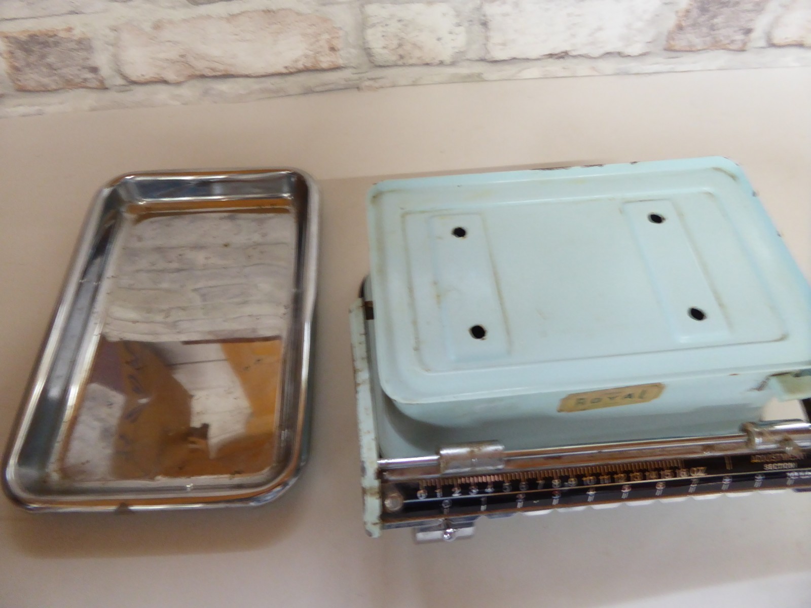 Vintage Royal Tower Pale Blue Enamel / Chrome Beam Kitchen Scales