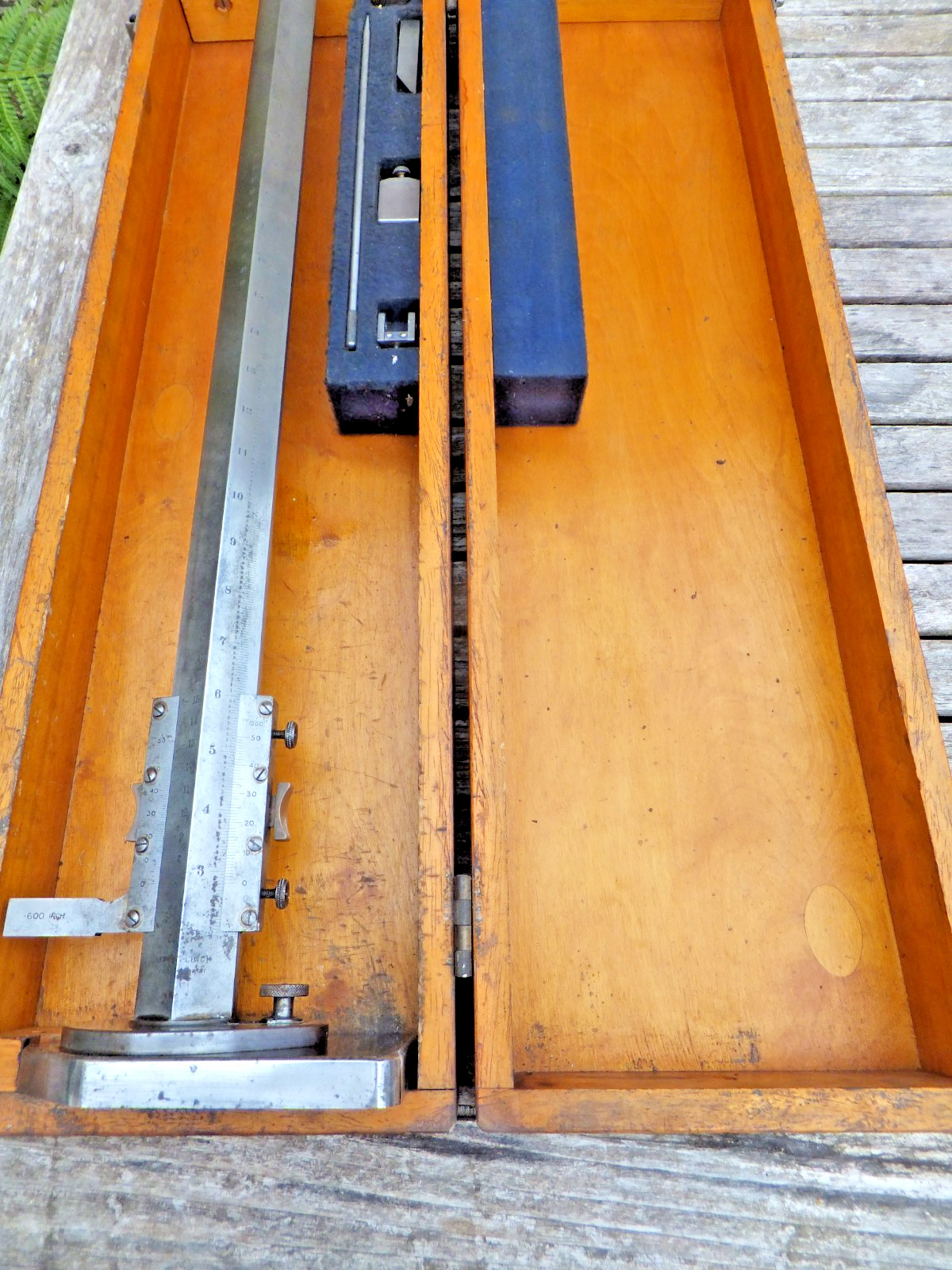 Chesterman Vernier Height Gauge No 369 26 inches Imperial Metric in Case Vintage