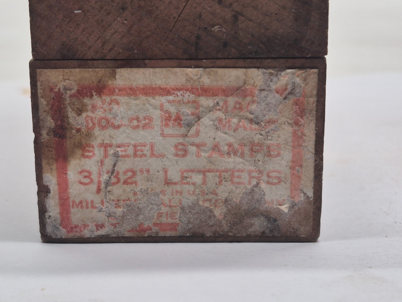 Antique Vintage Miller Falls 3/32″ Steel Cut Letter Stamps Figures Wood Box 1500