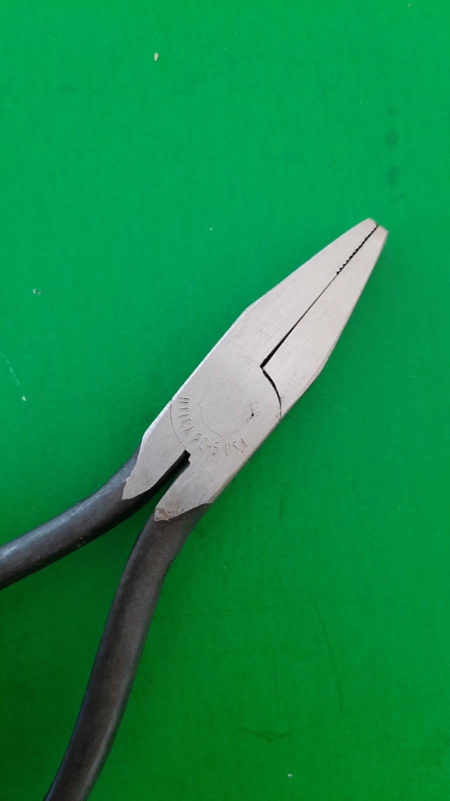 NOS NEW UTICA Tools USA No. 20 Flat Nose Pliers U-TI-CA 20-6 6″ with box
