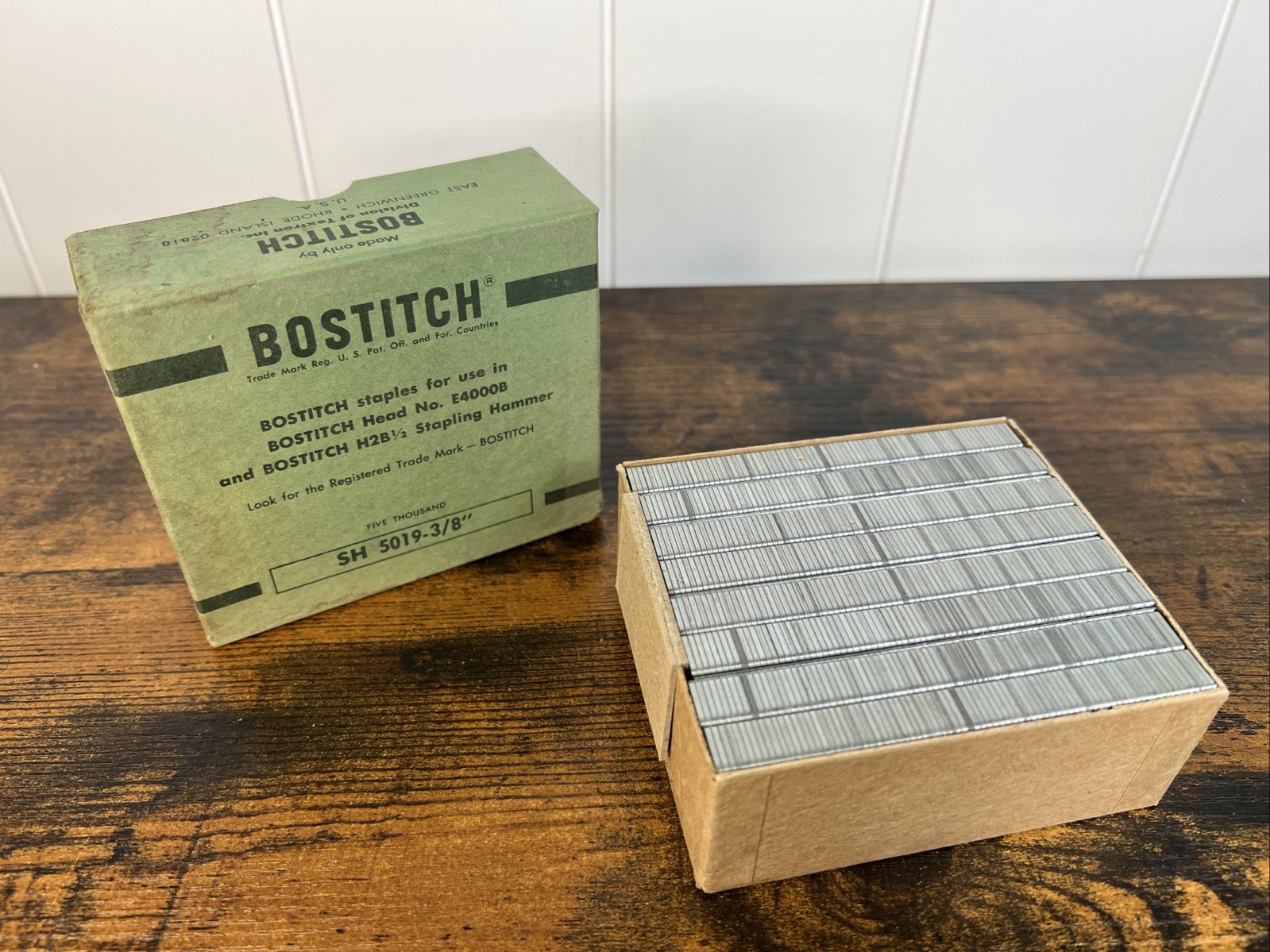 VINTAGE BOSTITCH STAPLES SH 5019-3/8″ Full Box 5k Staples USA