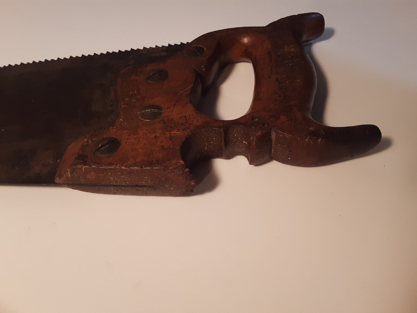 Rare ANTIQUE C E JENNINGS 18″ BLADE HAND SAW 7 TPI EAGLE MEDALLION Carved Handle