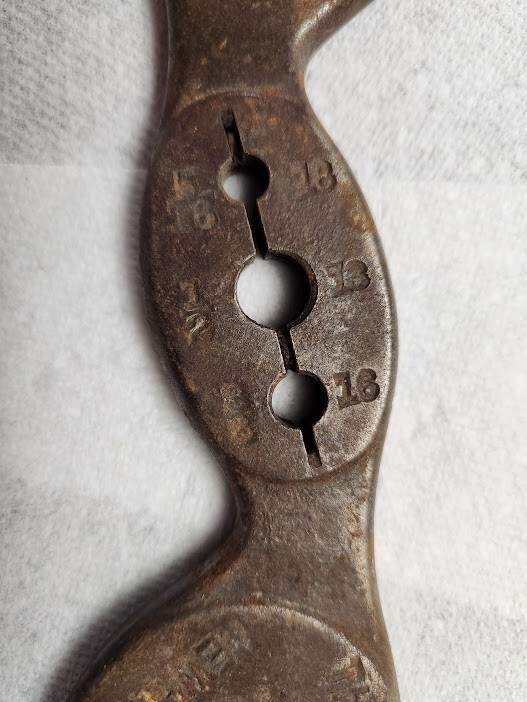 Vintage Alligator wrench Saxon K & B Co tap holes 5/16″ 1/2″ 3/8″ Long 8″ lot T4