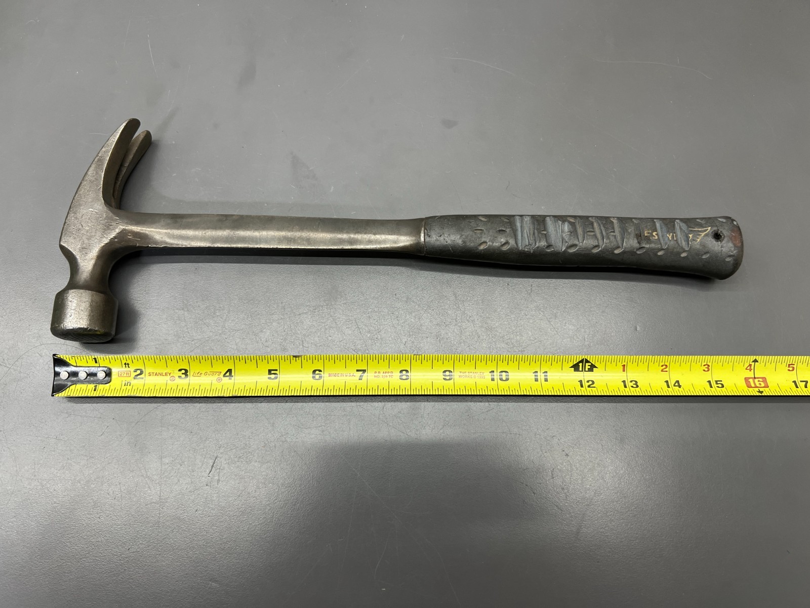 (H1) VINTAGE ESTWING E3-22SM 22oz STRAIGHT RIP FRAMING HAMMER – USA