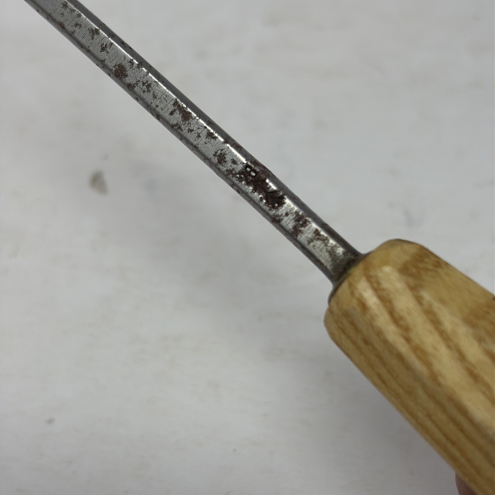 Pfeil Swiss Made Woodworking Gouge Tool – 28/6 – Carpentry – New