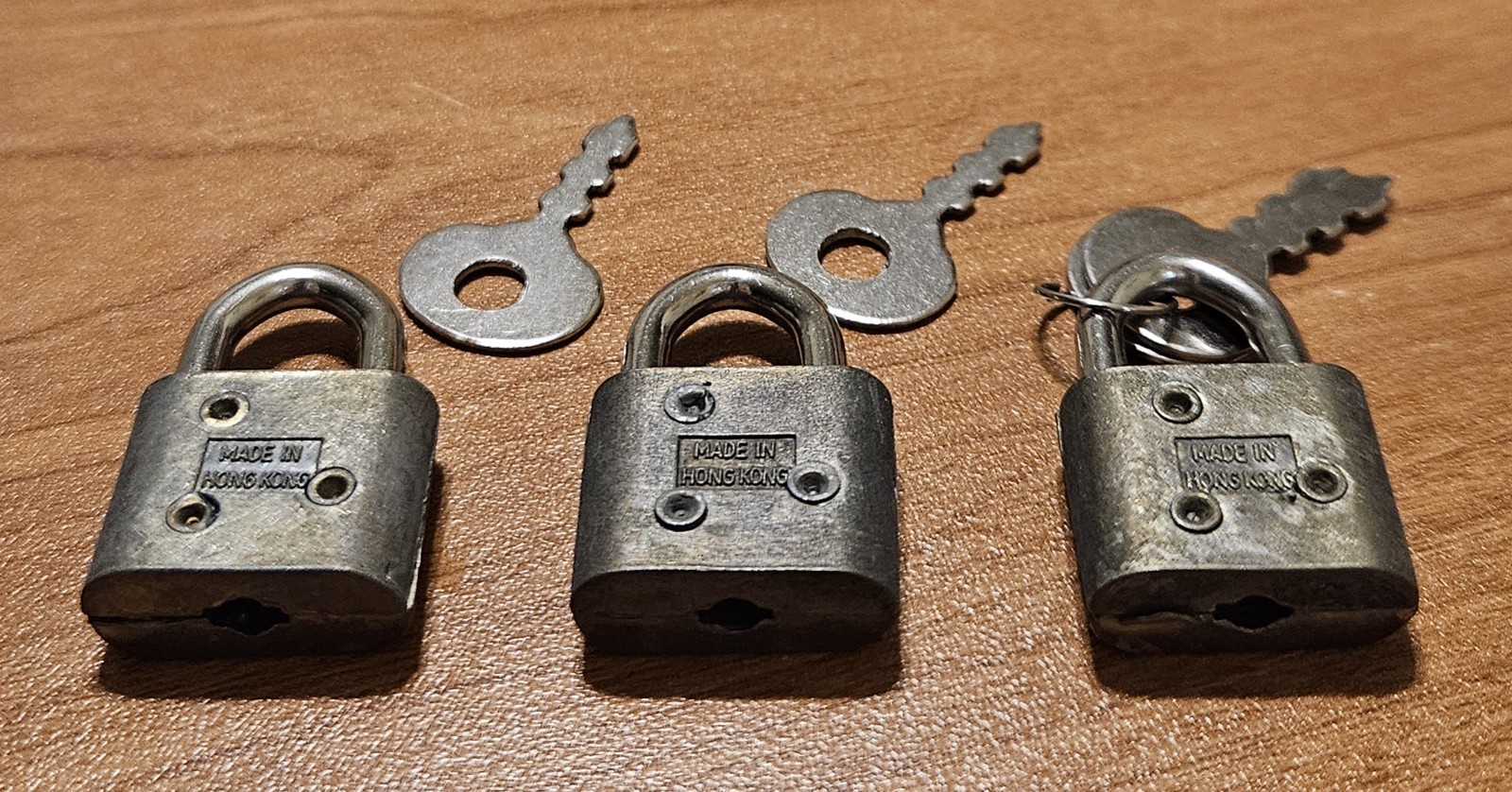 Lot Of 3 Vintage ALCO Mini Padlocks & 4 Keys Miniature Brass Luggage Hong Kong