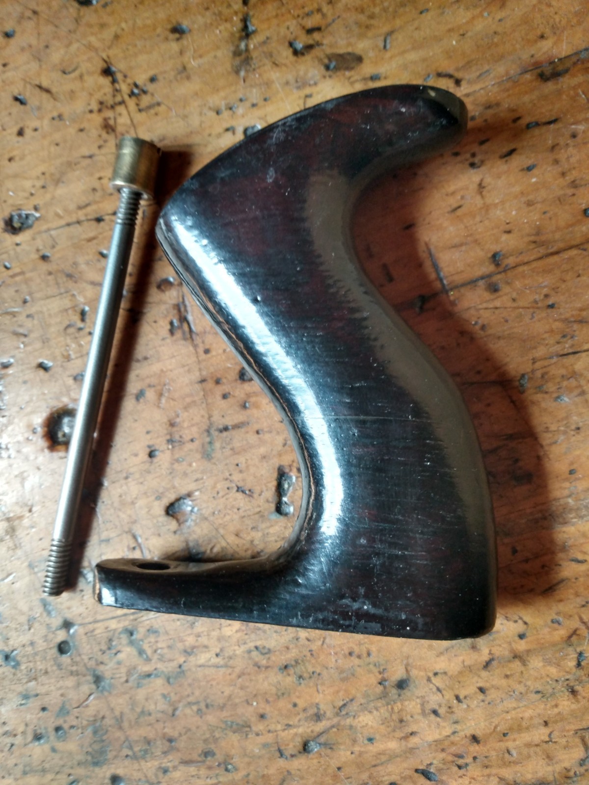 STANLEY, (REPAIRED) ROSEWOOD REAR HANDLE For # 5-6-7 ect.planes. SEE FULL DESC
