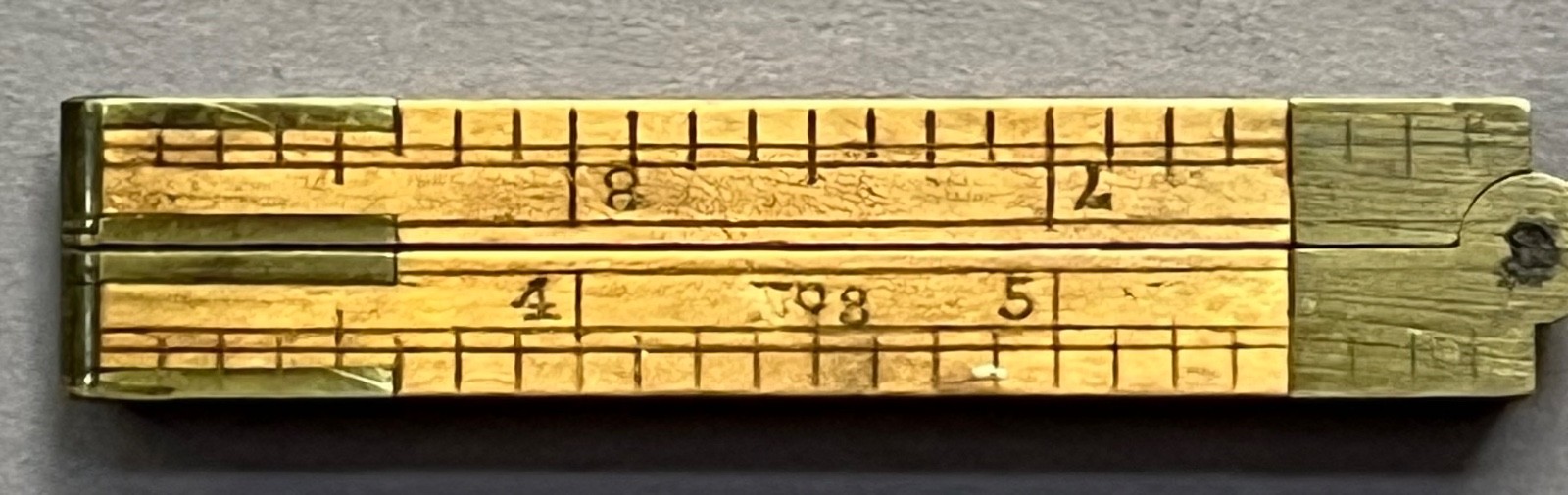 4 FOLD 12 INCH CARPENTERS RULER MARKED NO 8 BOXWOOD/BRASS, 3” FOLDED