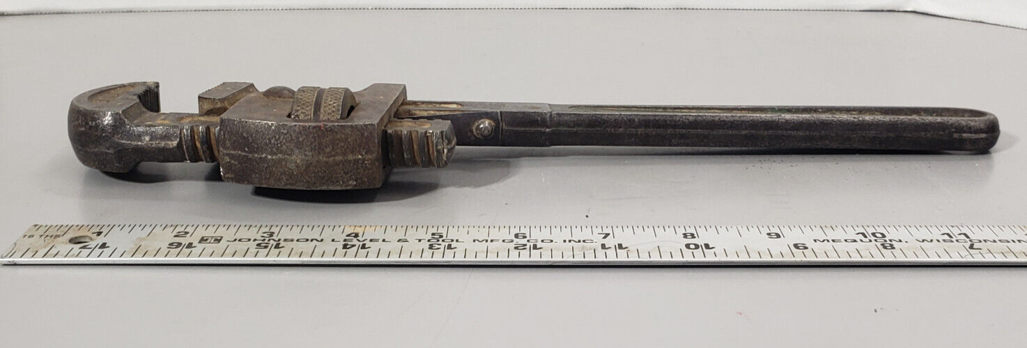 Vintage 14″ Monkey Wrench Pipe Wrench 4114 Penens Corp Chicago Drop Forged Steel