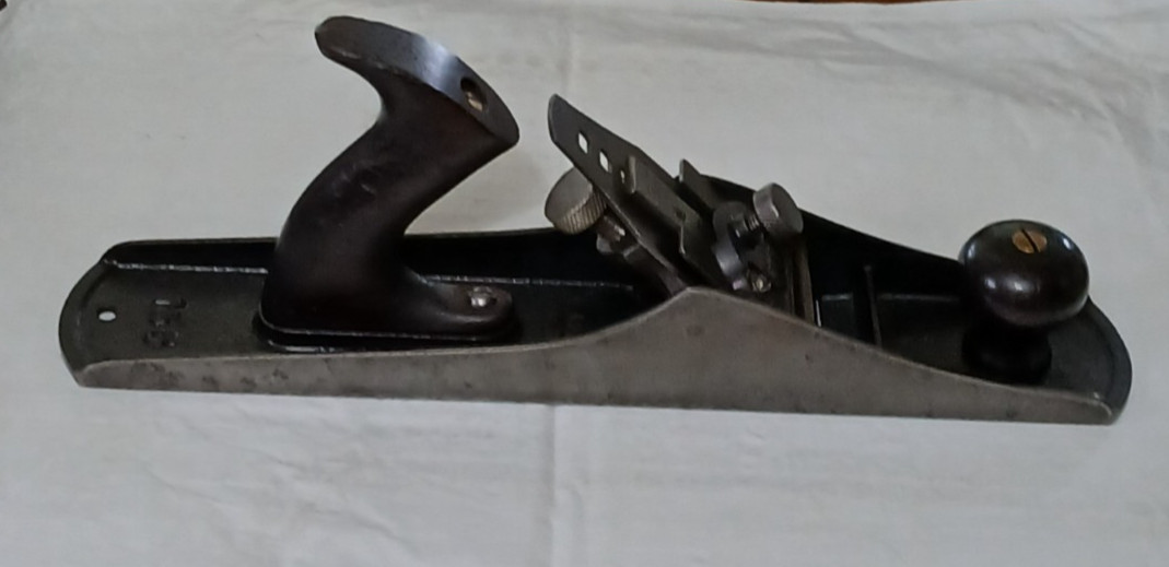Antique Gage no#5 Corrugated Bottom Plane “OVB” Self-Setting Plane