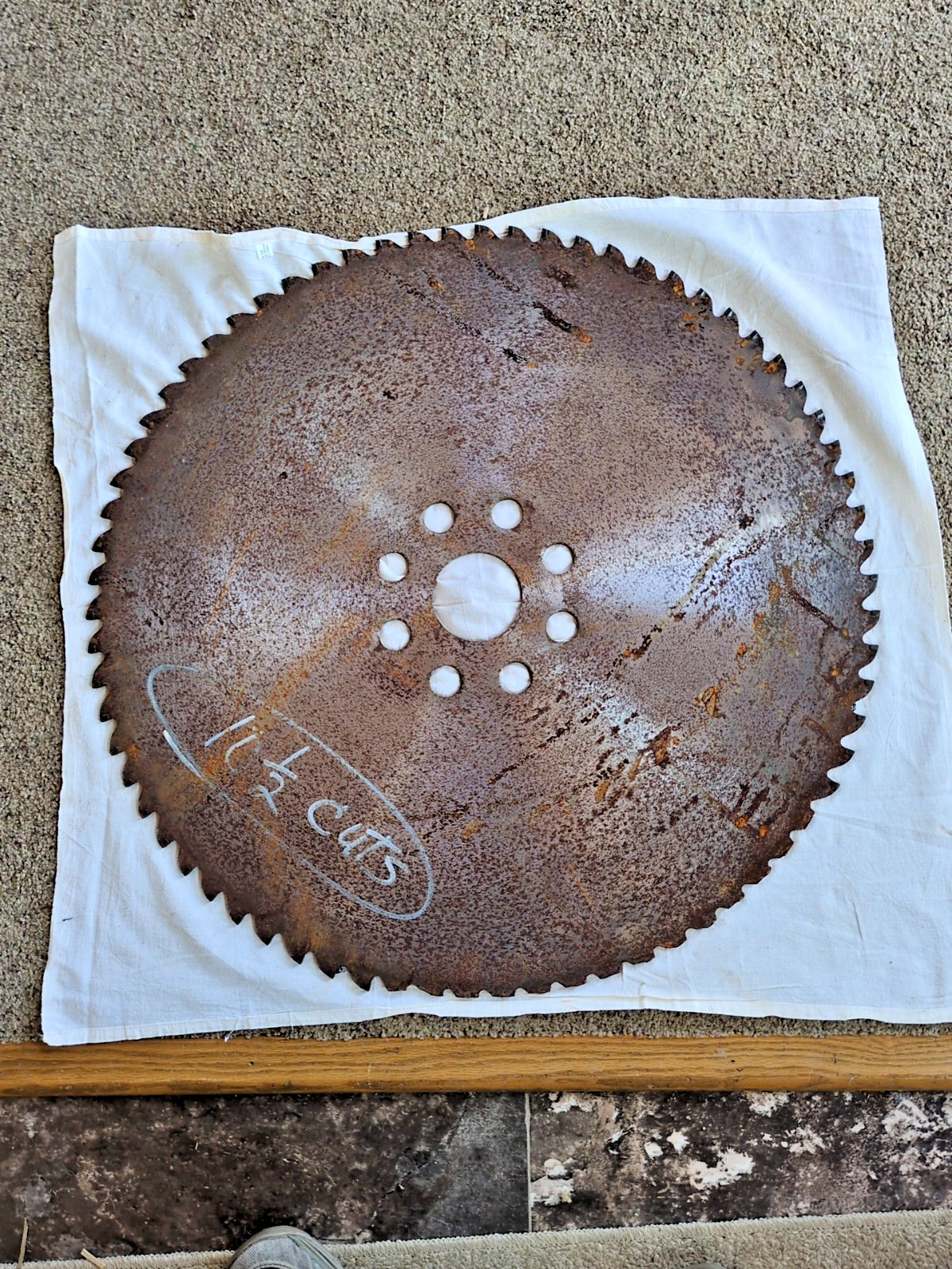Vintage 27.5″ Heavy Duty Sawmill Buzz Saw Blade Carbide Tip 3 3/16 Center