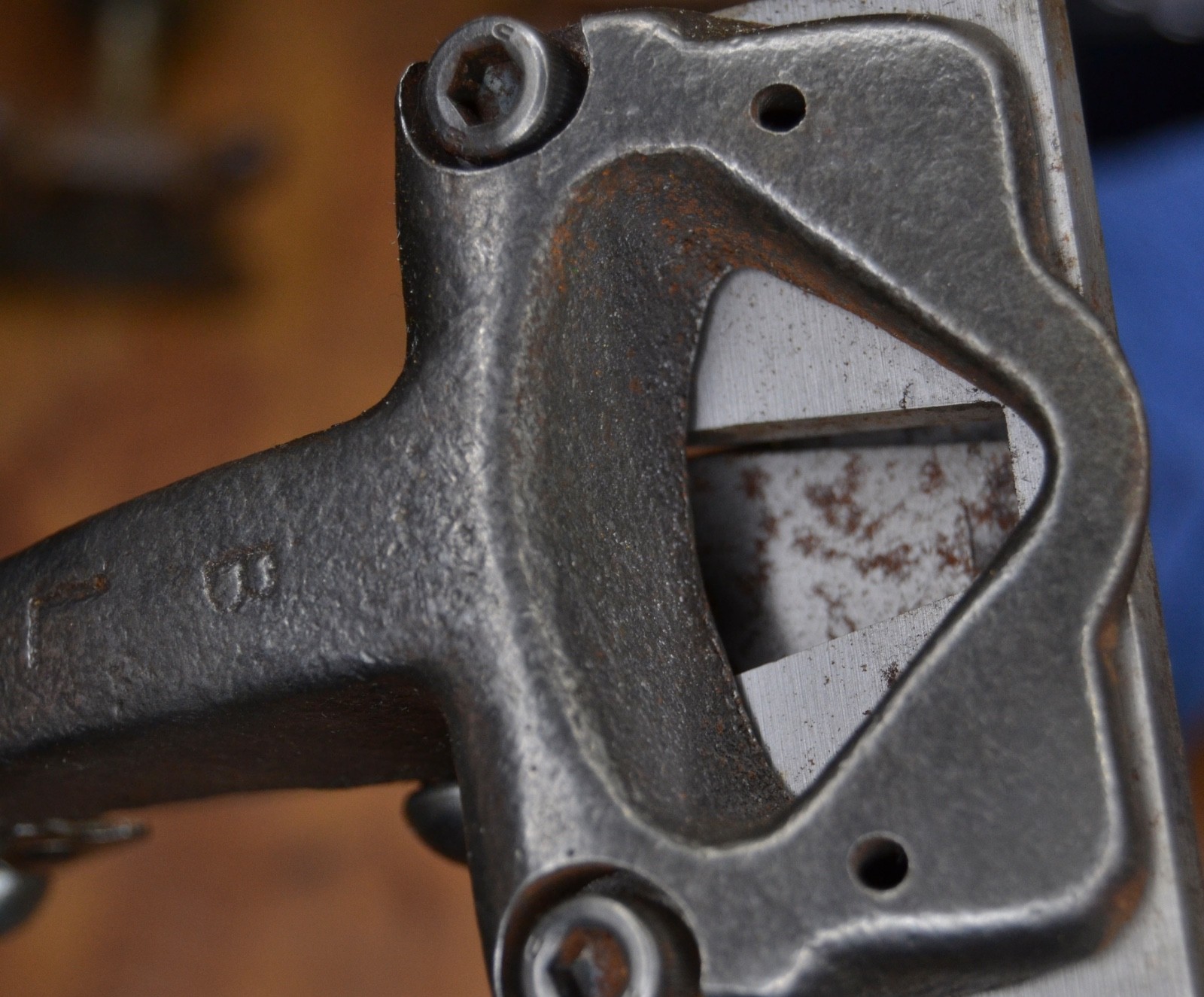 Crain Cutter Metal Miter Milpitas California Punch w/ Die 870?