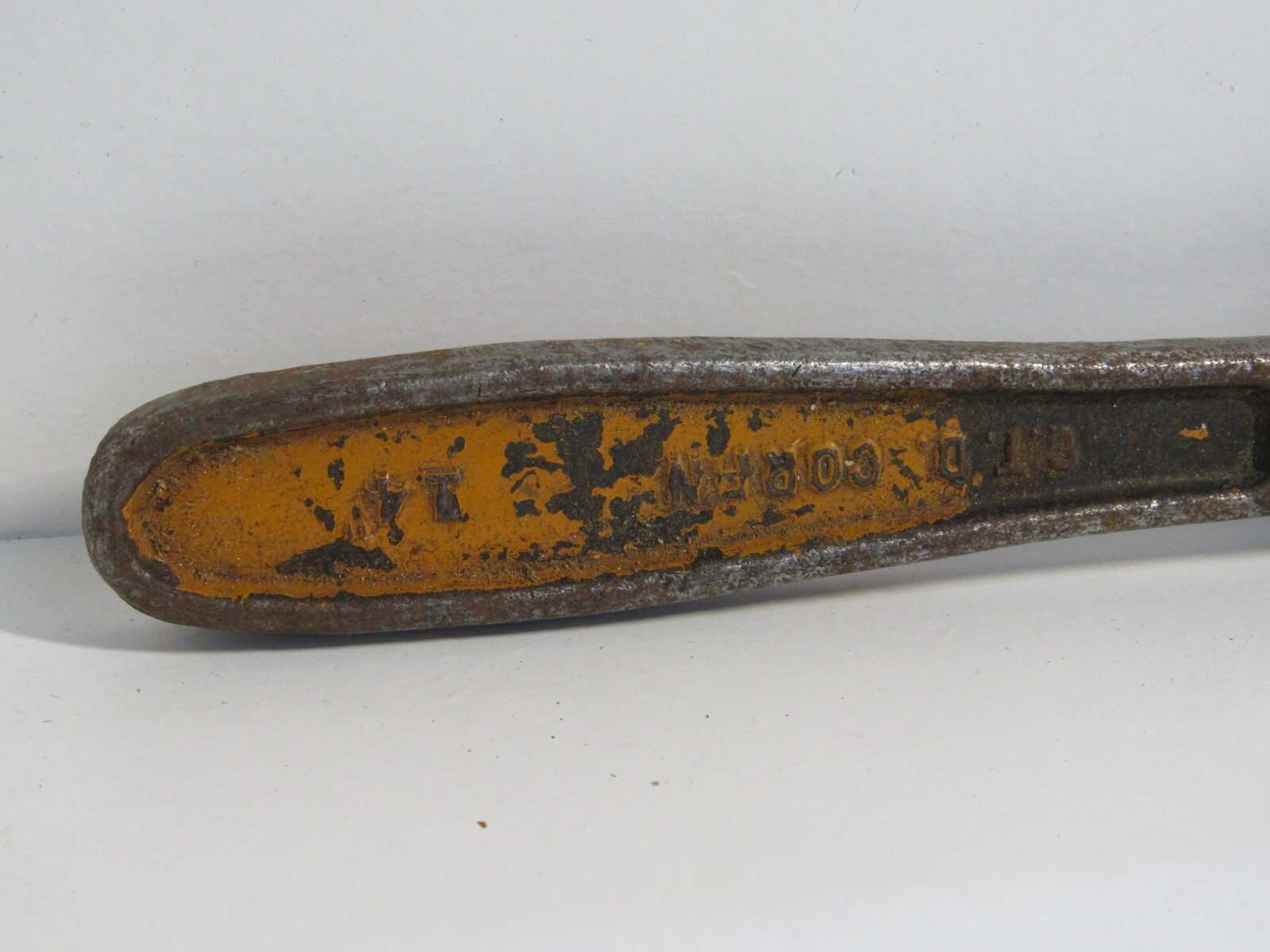 Vintage GTD # 14 Adjustable Wood Handle Pipe Wrench USA M7