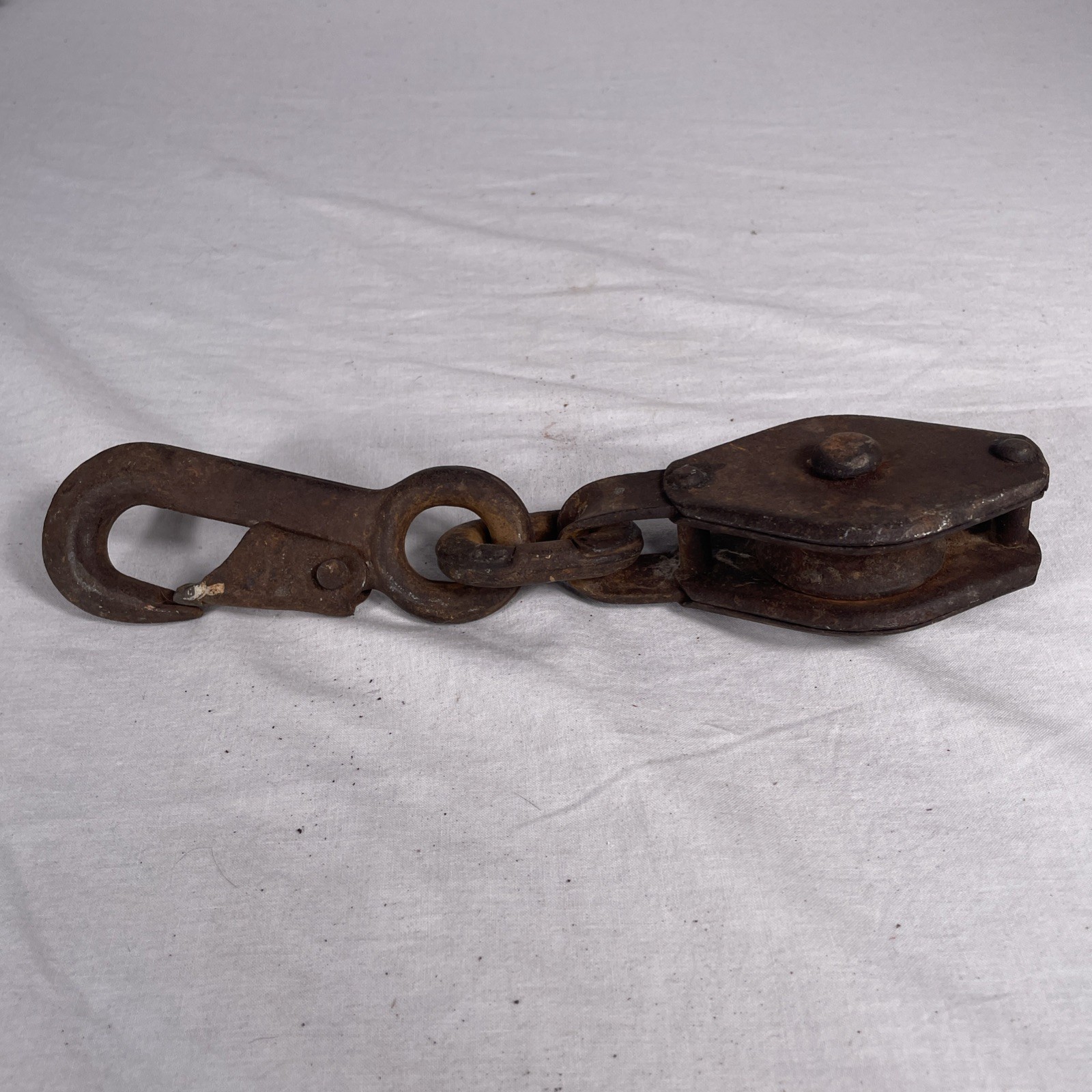 Vintage Rusty Patina Hook & Pulley Iron Industrial Farm Tool 9.5” Antique