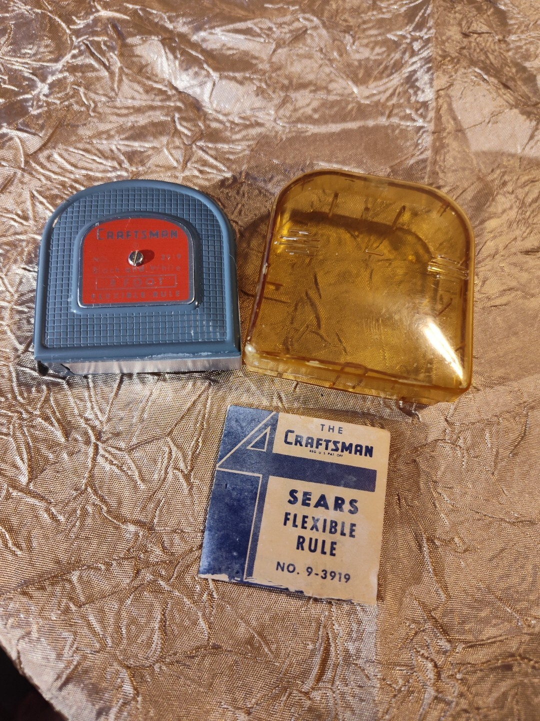 Vintage USA Craftsman 8 foot flexible tape #3919 Red and Gray