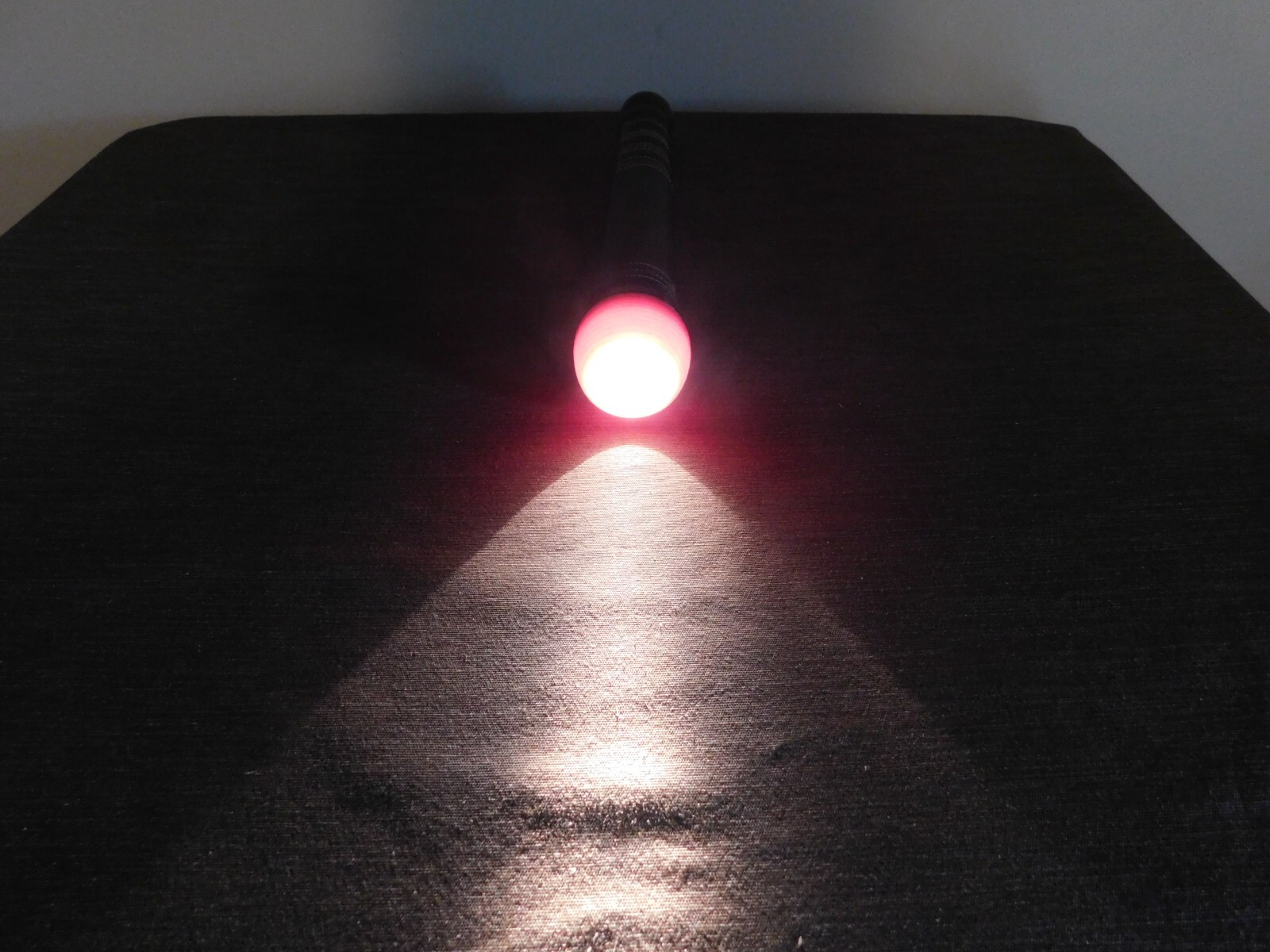 VINTAGE 13″ LONG 5 “C” CELL HONG KONG FLASHLIGHT