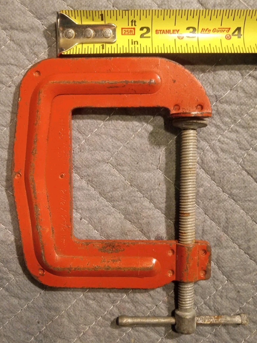 Lot of Two C-Clamps Stanley H155 2 1/2 x 2 1/2 and Unbranded 2″ x 1″ Clamp Nice