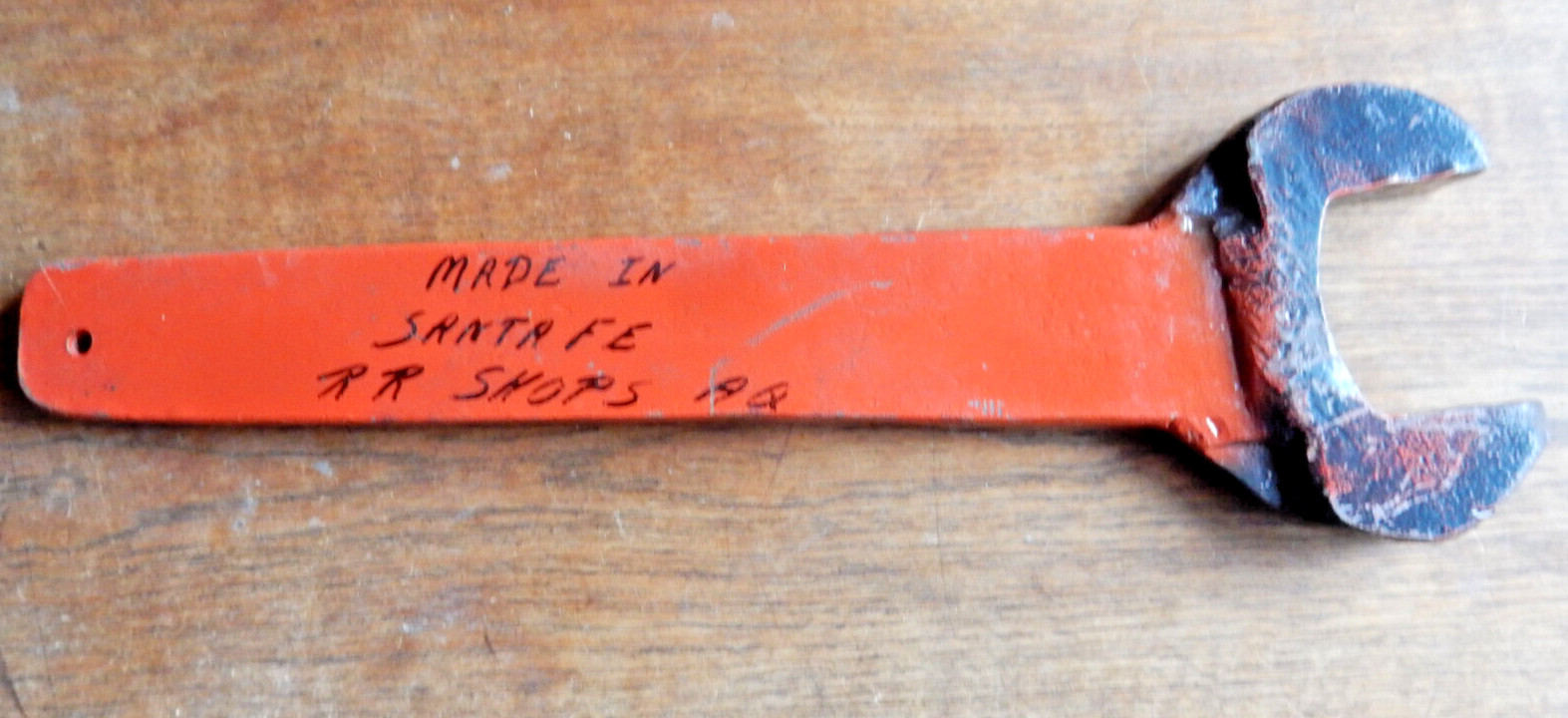 Vintage Santa Fe Railroad 19″ Wrench, 2-7/8″ USA, Old Railway Tool