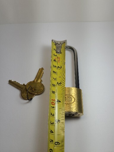 Wilson Bohannan Padlock WB Brass 3-1/8″ L X 0.28″ D Shackle 1-3/8″ Body USA NOS