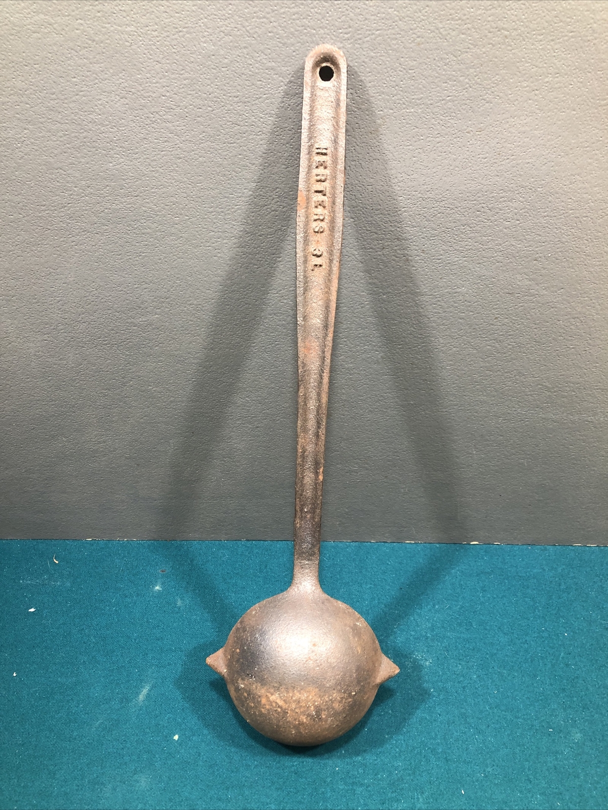 Vintage Herter’s 3L 15″ Cast Iron Double Spout Smelting Ladle