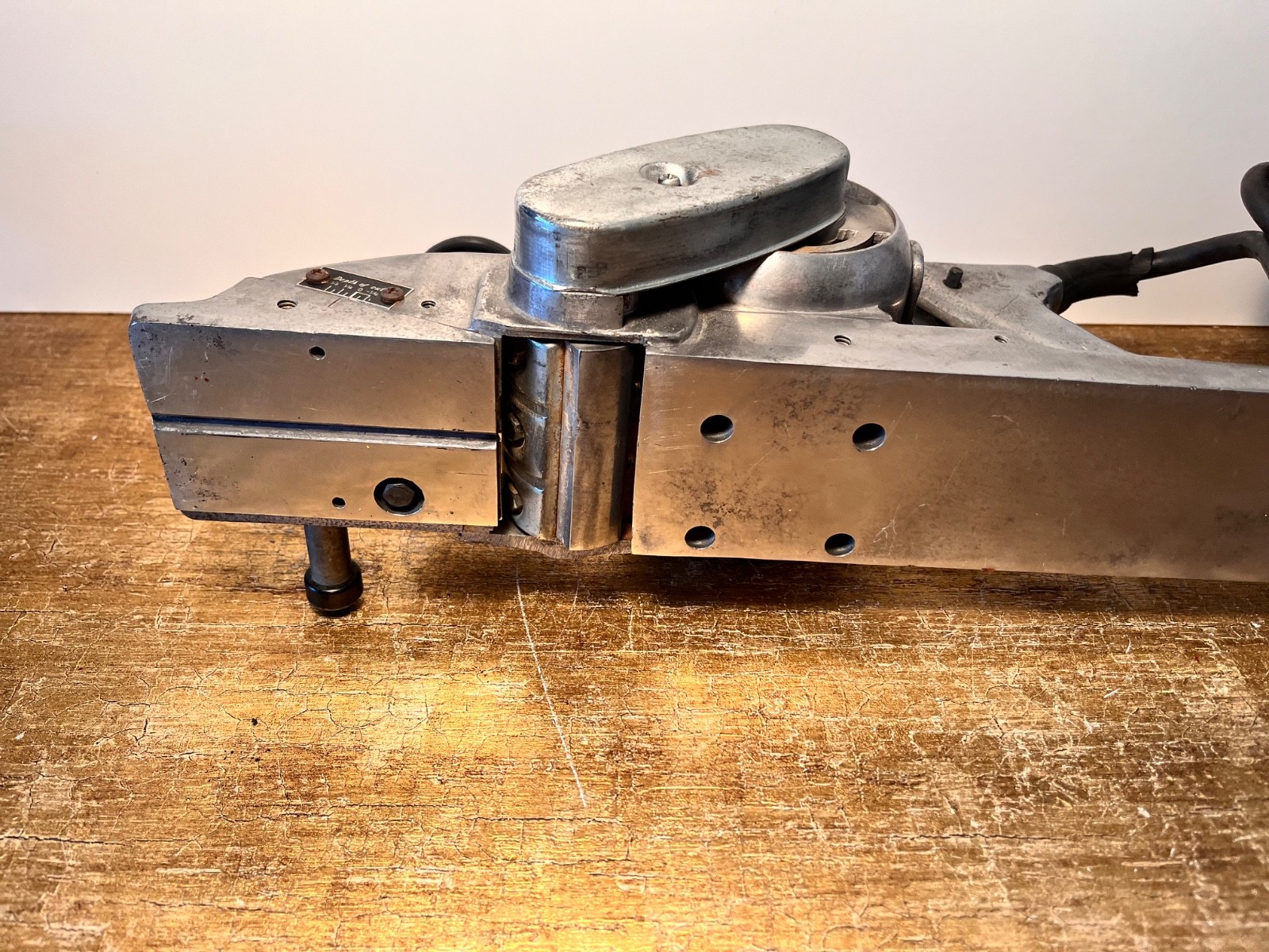 Vtg.Tool POWR KRAFT Industrial Duty 3 1/6” Polished Aluminum Model PC8937A 7amp