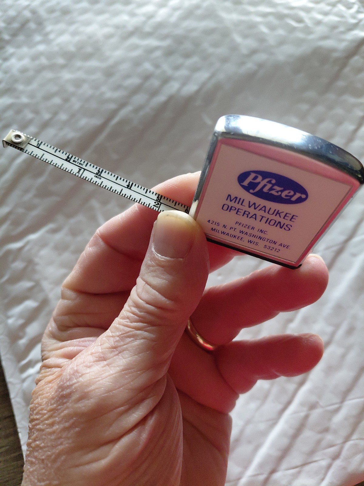 VINTAGE BARLOW MINITAPE MEASURE MADE FOR PFIZER INC. PROMOTION