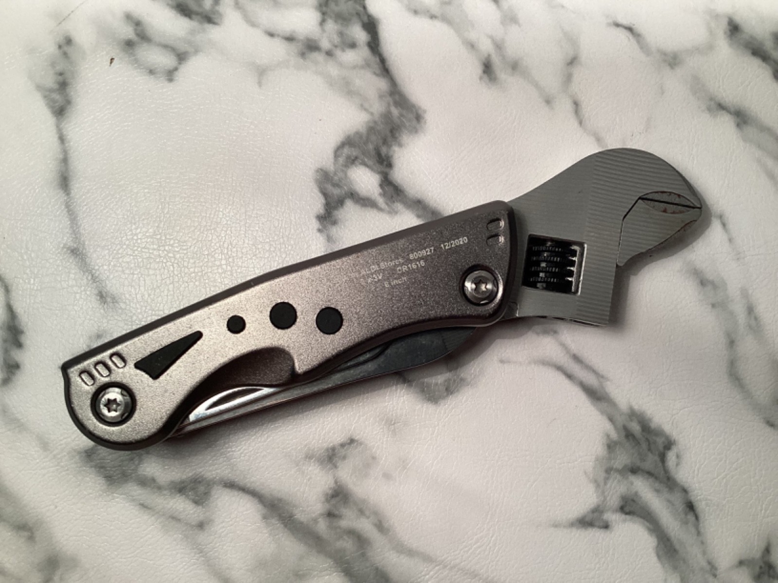 Workzone Multi Tool NEW 6 in. Stainless Screwdriver Opener Knife Camping Tool