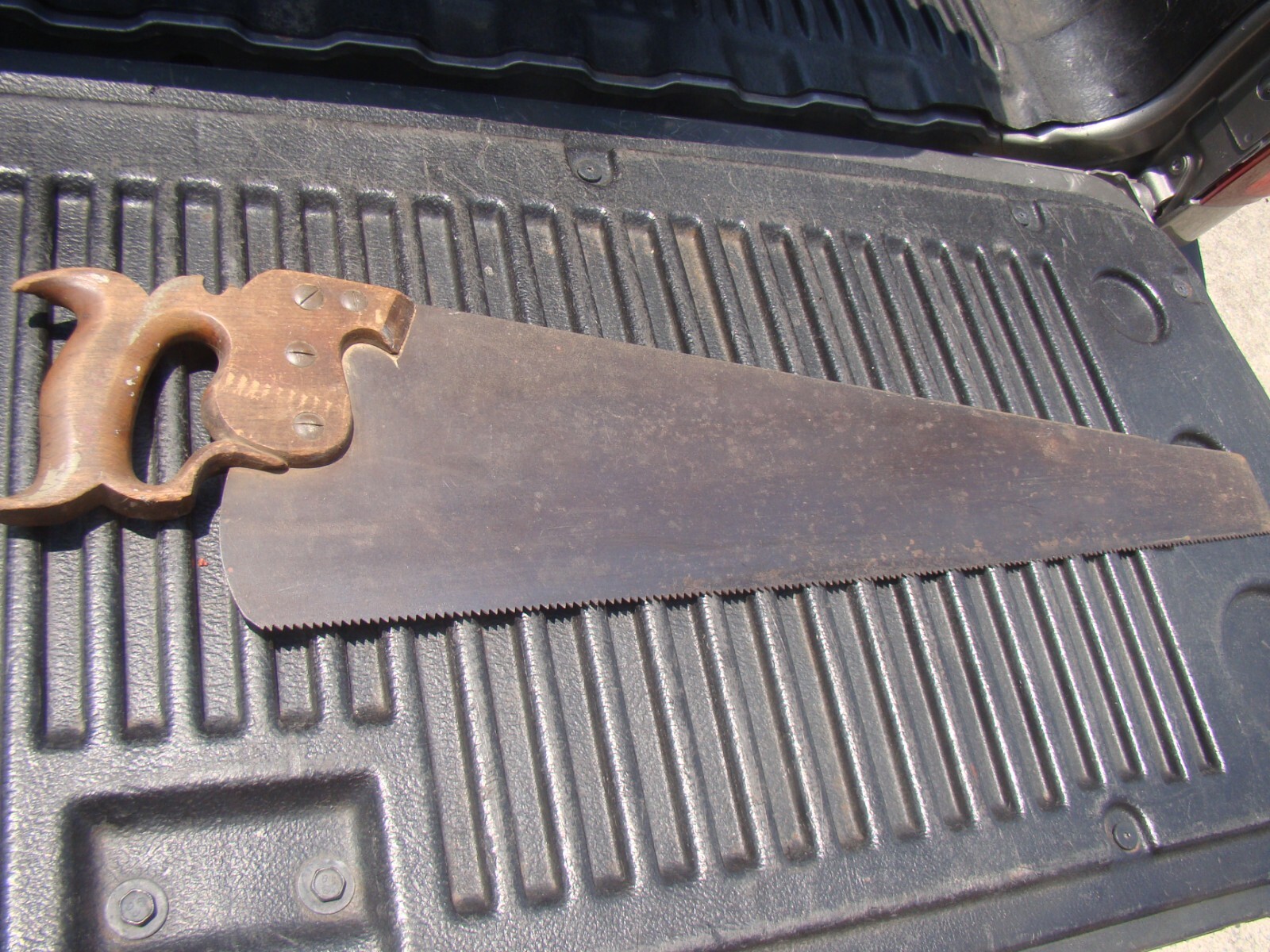 Vintage Henry Disston & Son Philada USA 26″ Saw