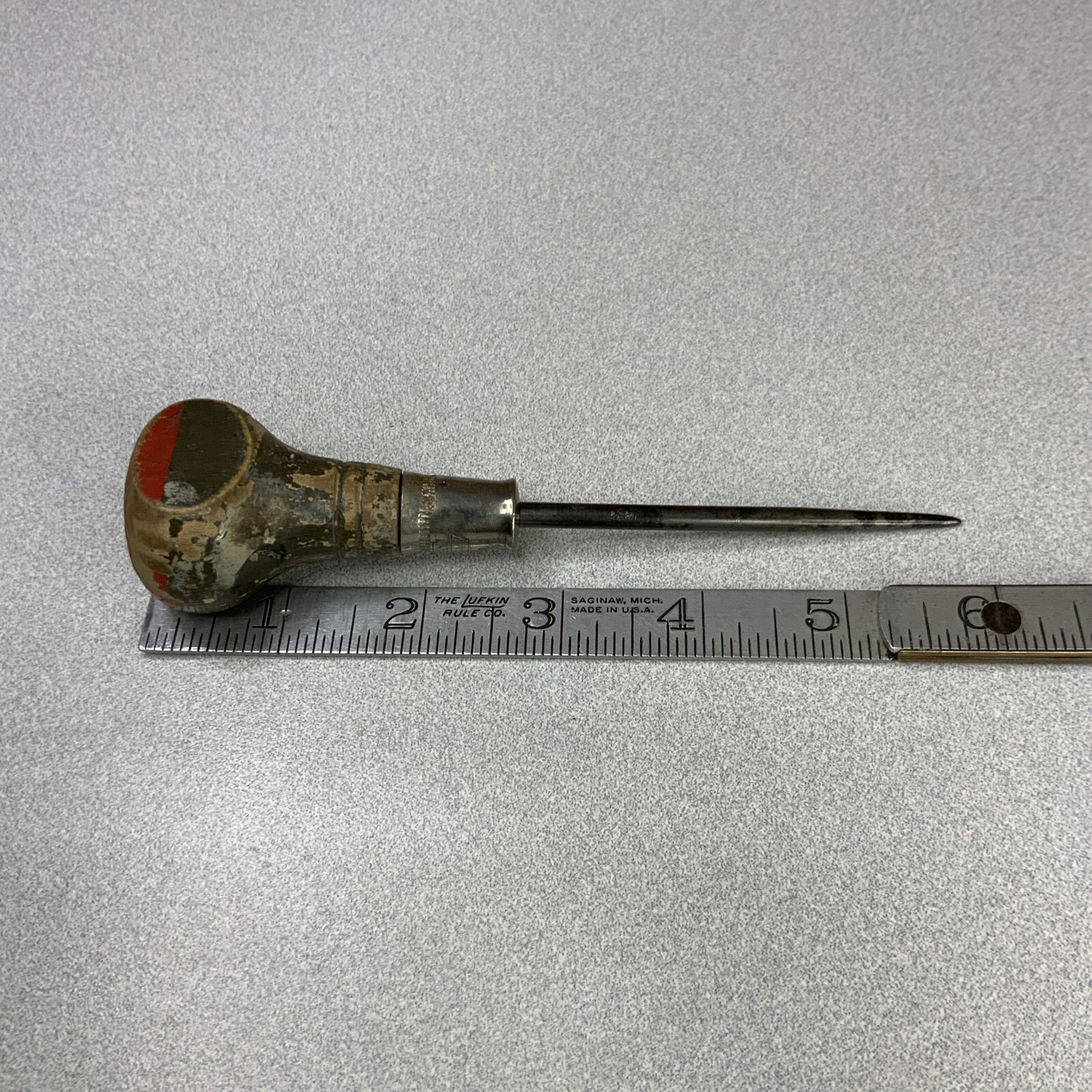 Vintage Stanley Handyman Vintage H1202 Awl Green And Red Wood Handle, USA