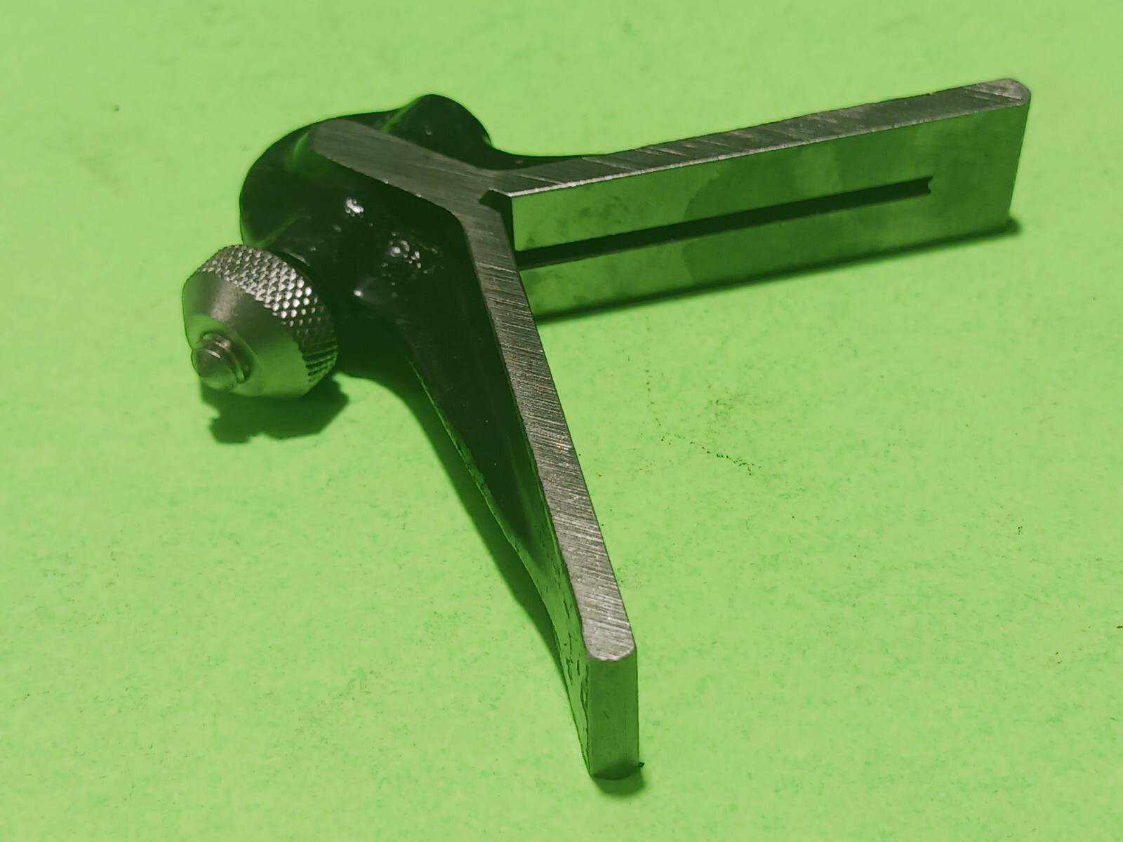 Vtg Millers Falls Co. 6″ Combination Square center head (not rule) works great