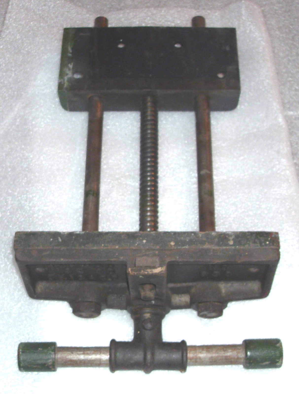 1910’s ~ 1920’s RARE MORGAN NO. 630 UNDERMOUNT WOODWORKERS BENCH VISE 10″ 8″ JAW