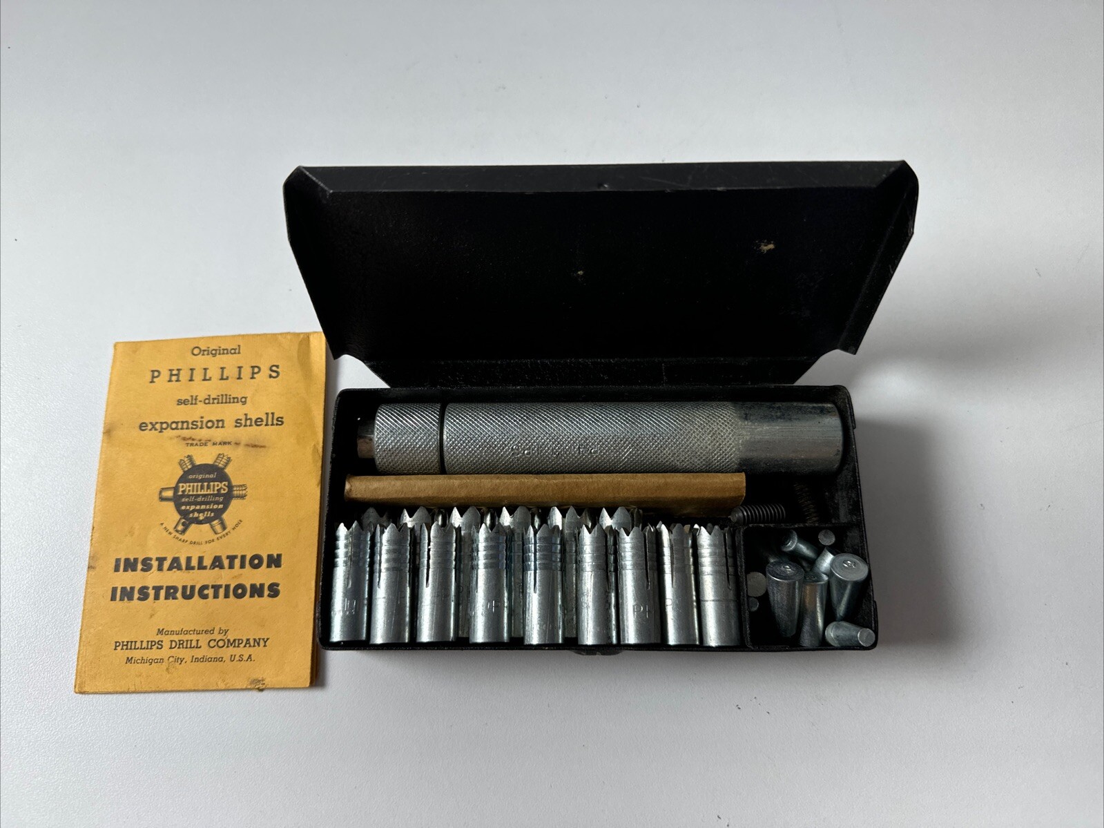 Vintage Phillips Drill Co. Self-Drilling Expansion Shells – 40 pcs – in Case