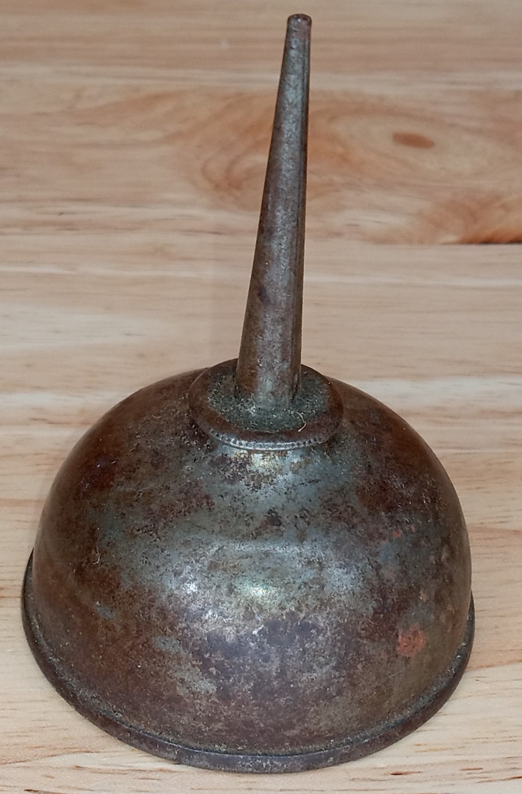 Vintage Small Metal Oiler Well Built Quality Estate Find Good Usable Piece