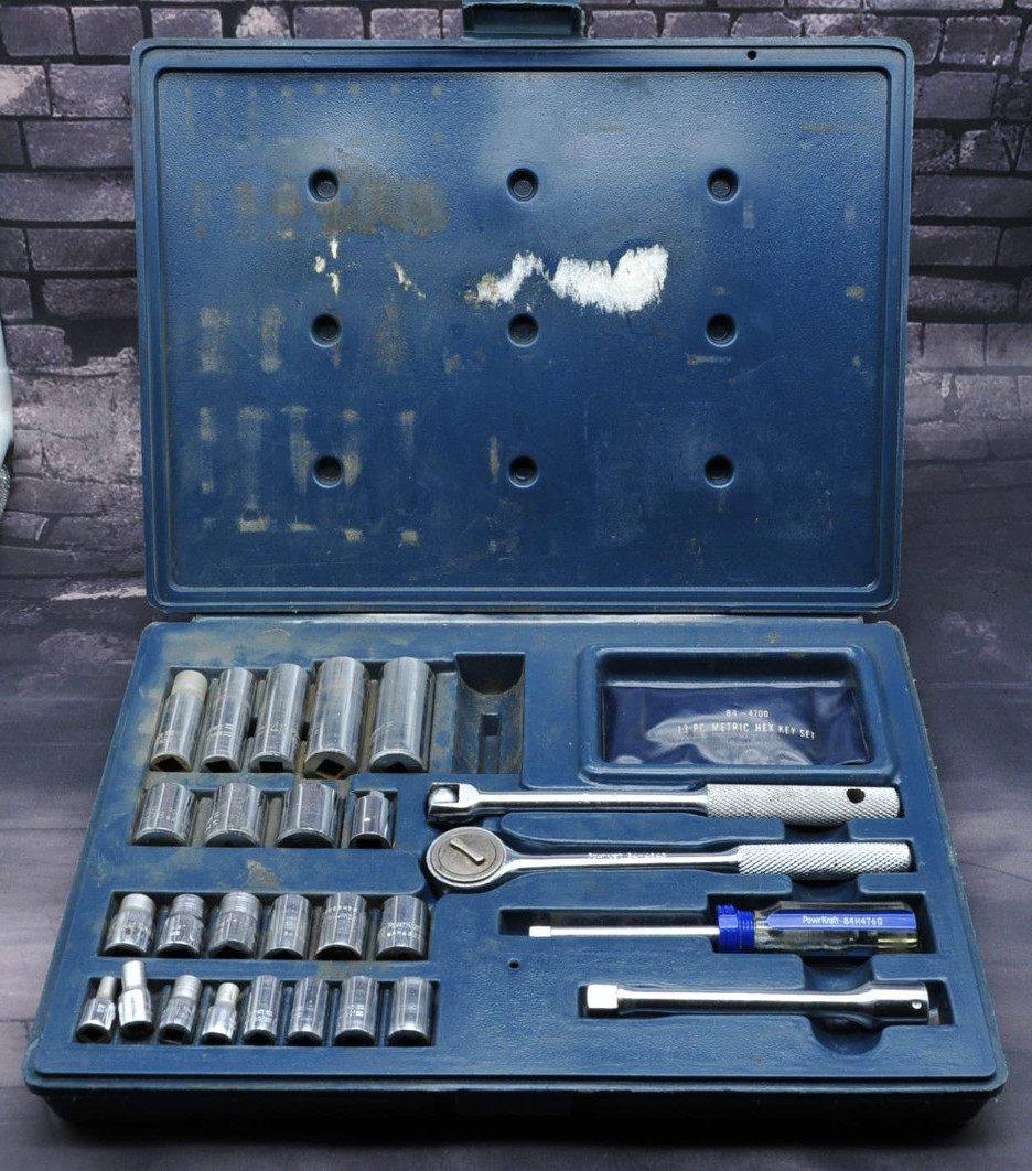 POWR KRAFT 1/4″ & 3/8″ Drive Professional Socket Set 42 Pieces Montgomery Ward