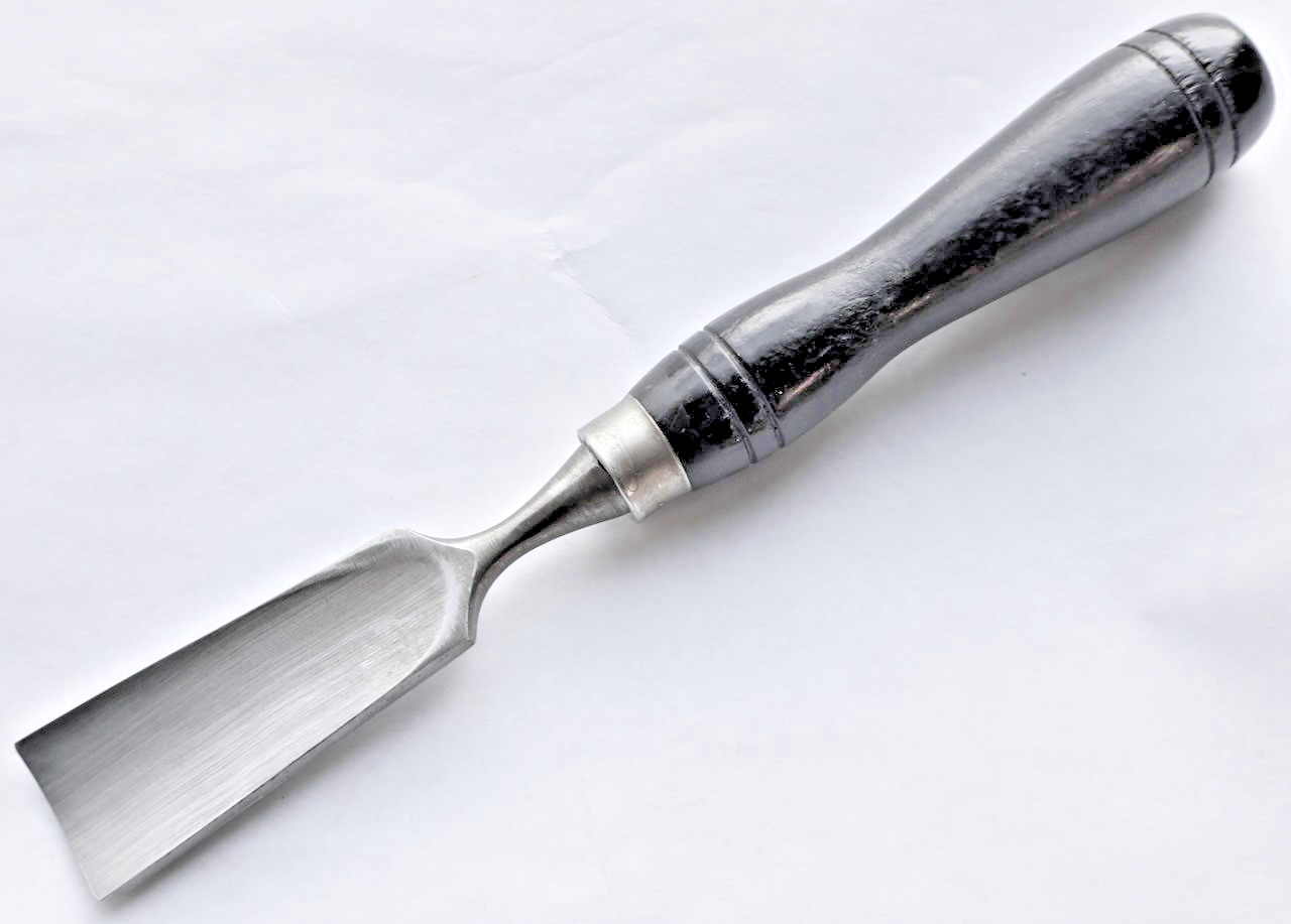1 1/8″ Unbranded Carving Socket Style Wood Chisel / Sweep # 6 – 30 mm / MT Tools