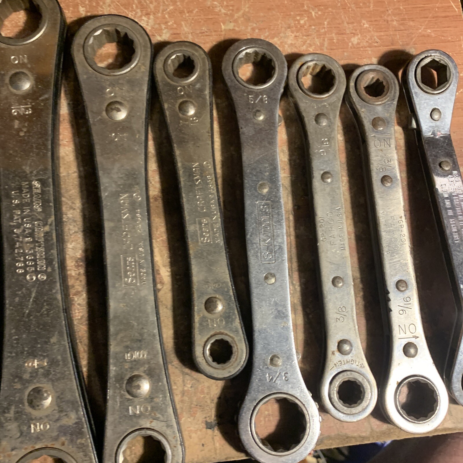 VINTAGE LOT OF 7 RATCHETING WRENCHES USA CRAFTSMAN FARGO USA