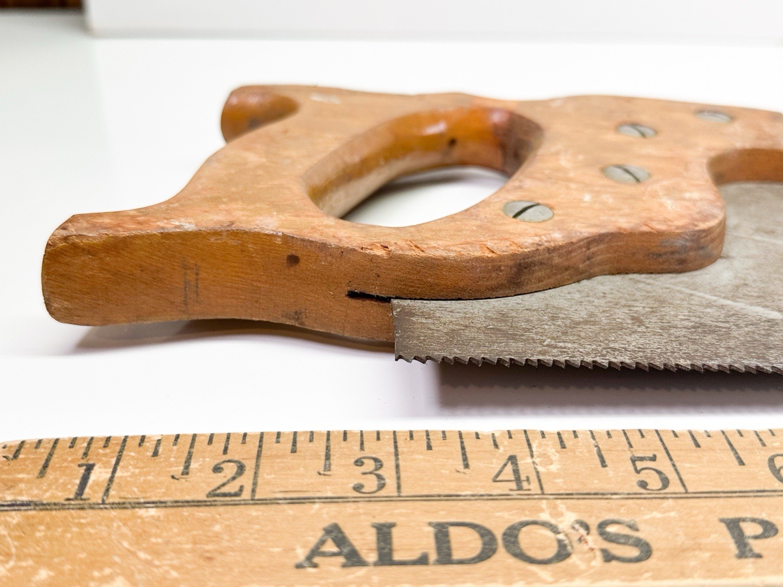 Vintage Antique Henry Disston & Son D-23 Hand Saw w/ Etching Woodworking