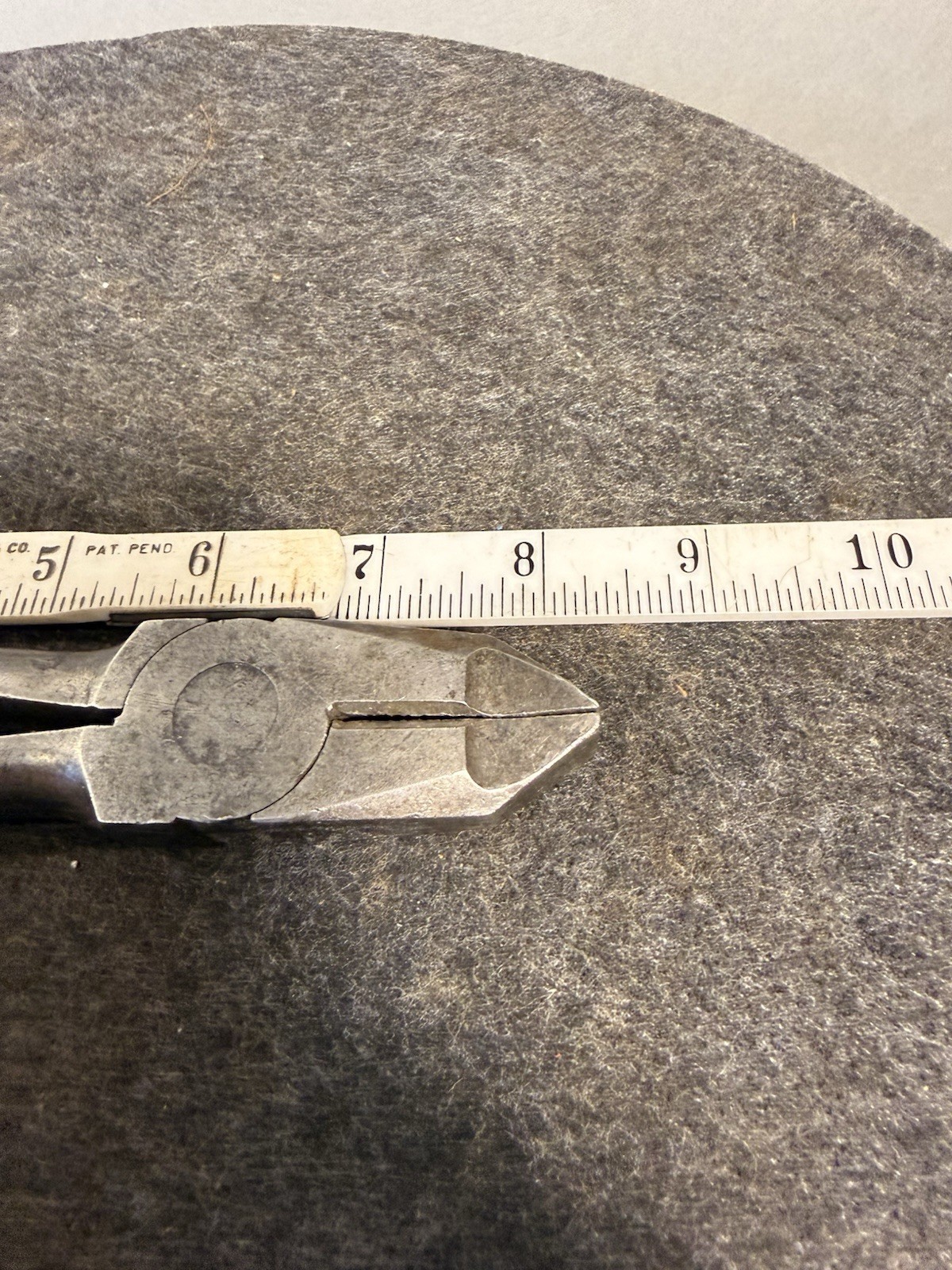 Vintage Plomb No 268 Linemans Pliers. Electricians. Art Deco Grip USA