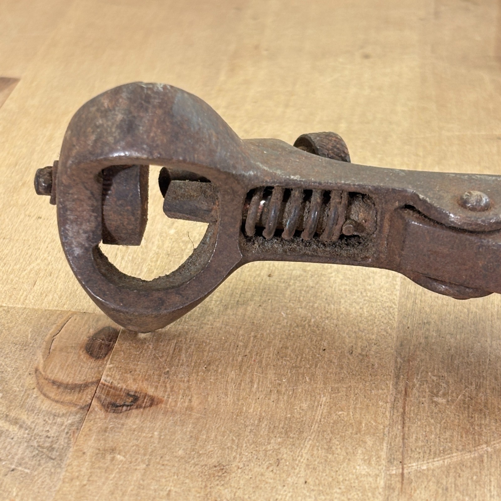 Antique Saw Set Morrill USA NO. 95, 7″
