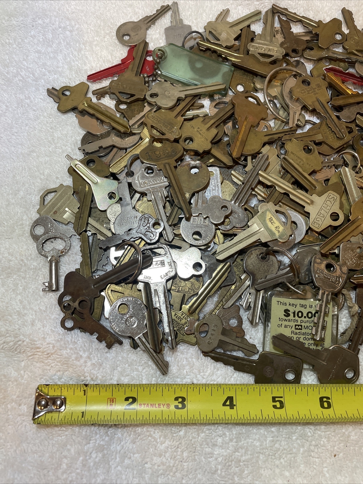 VTG 220+ Vintage Key Keys Lot House Skeleton Auto Cabinet Keys All Companies #3