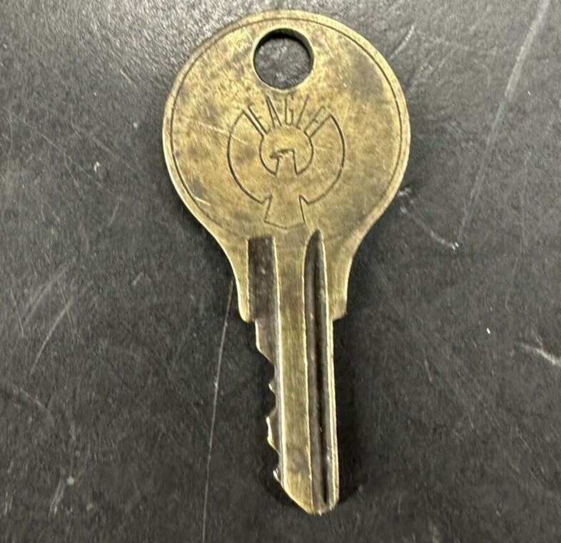 Antique Vintage EAGLE LOCK CO Brass Key A36A216 Padlock Steamer Trunk Cabinet