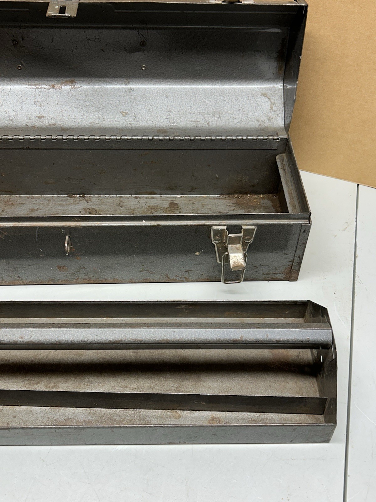 Vintage Craftsman 6516 Crown Logo Tombstone Metal Tool Box w/ Tray USA